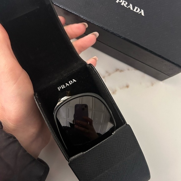 PRADA sunglasses new in Box - Picture 6 of 6